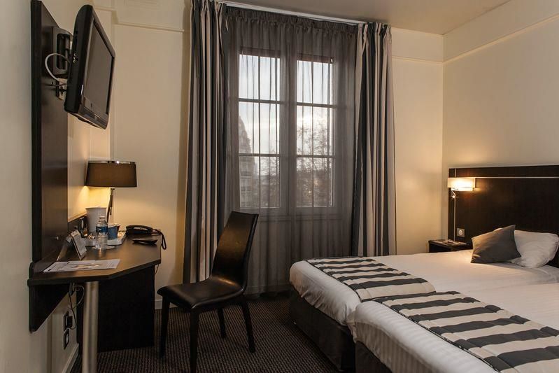 Kyriad Paris 10 - Gare De L'Est Room photo