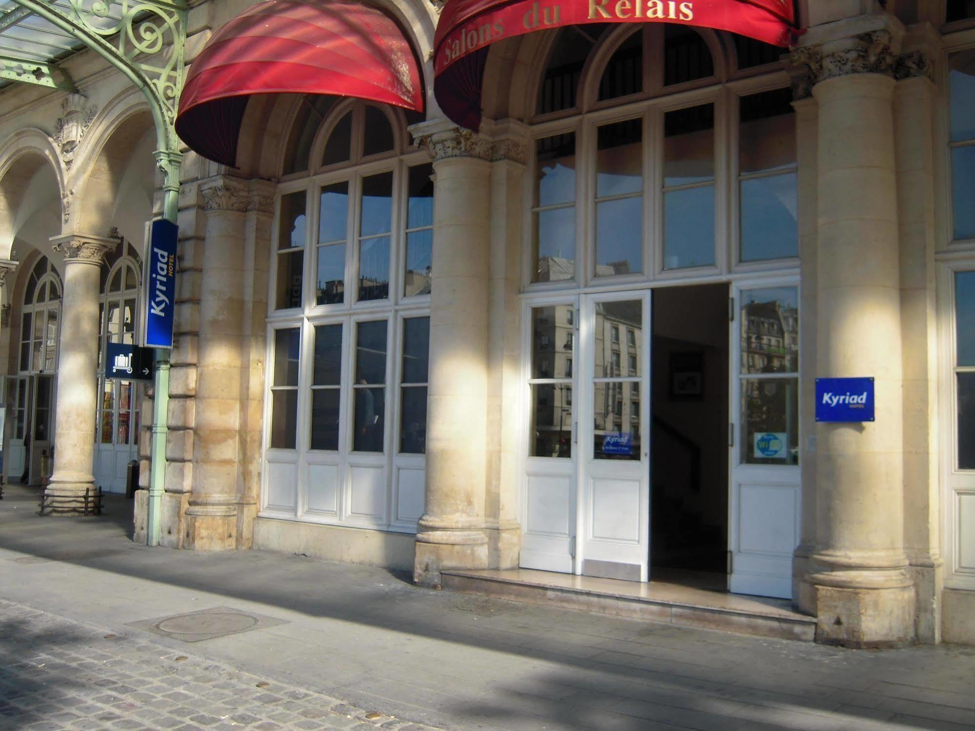 Kyriad Paris 10 - Gare De L'Est Exterior photo